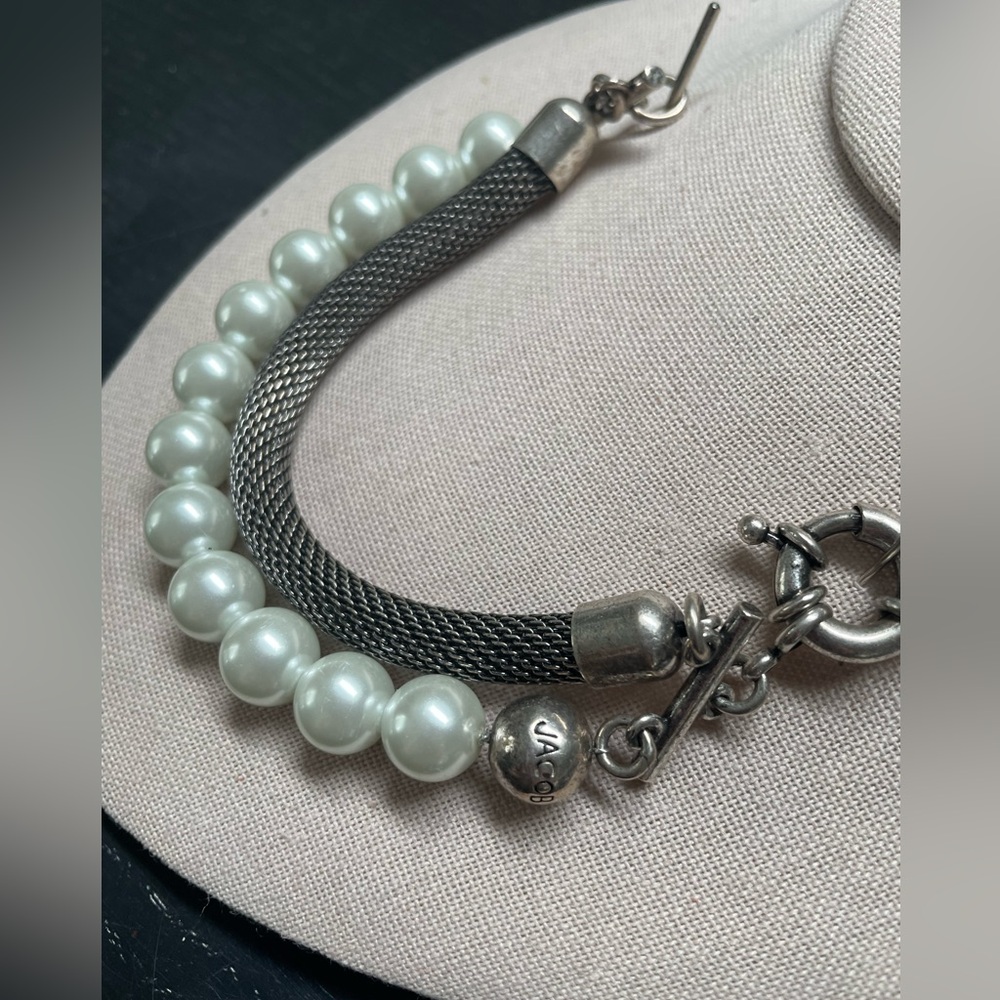 Jacob Vintage Pearls and Mesh Bracelet